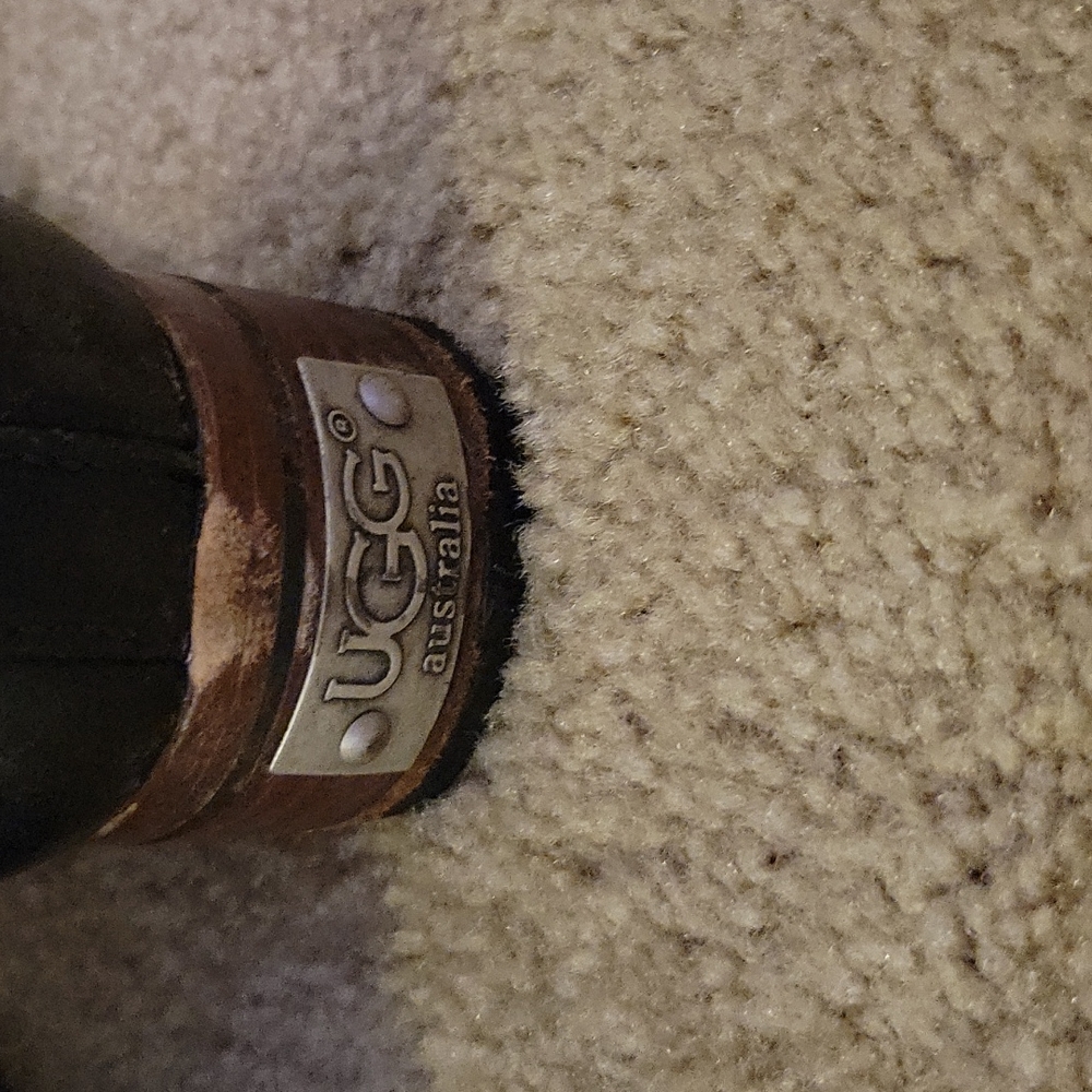 Boots - Picture 3 of 4